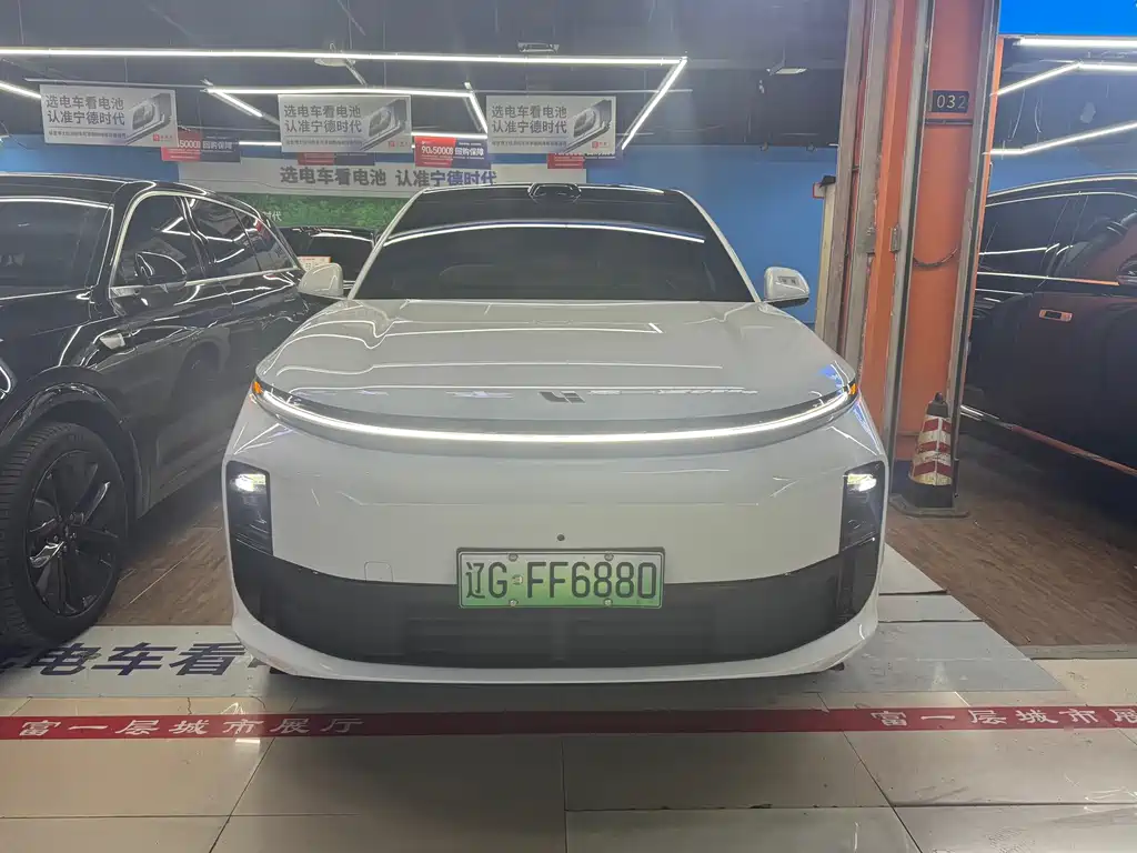 Li Auto Li L6 — миниатюра 2