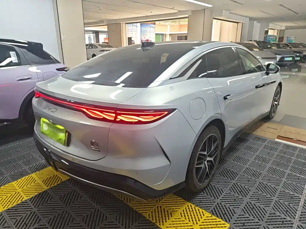 BYD Han L 2025 EV Flagship