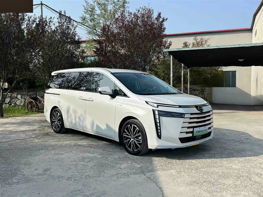 GAC TRUMPCHI E8 NEW ENERGY