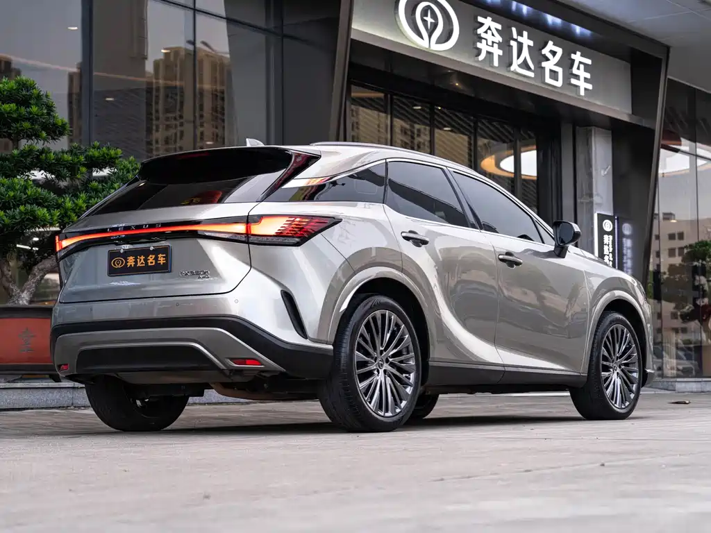 Lexus RX — миниатюра 3