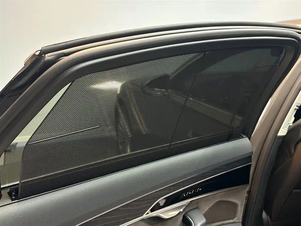 Audi A8 — миниатюра 19