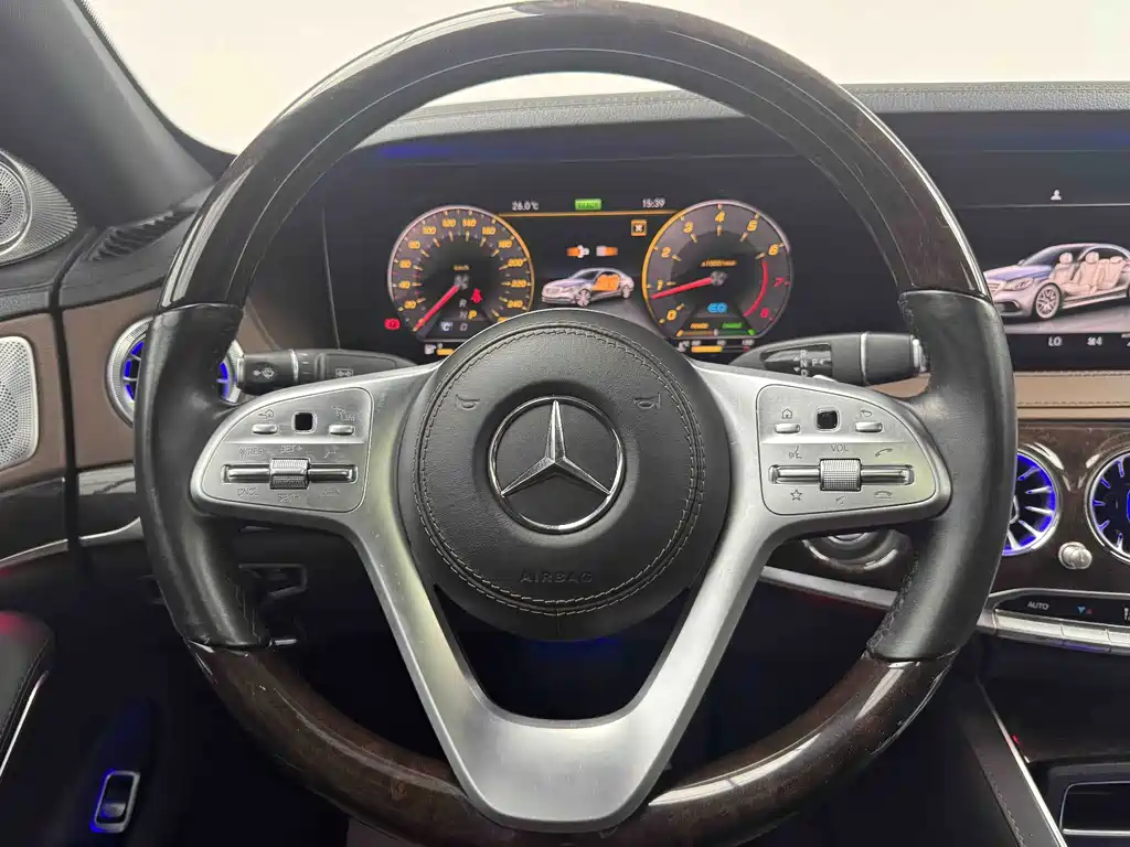 Mercedes-Benz S-Class — миниатюра 18