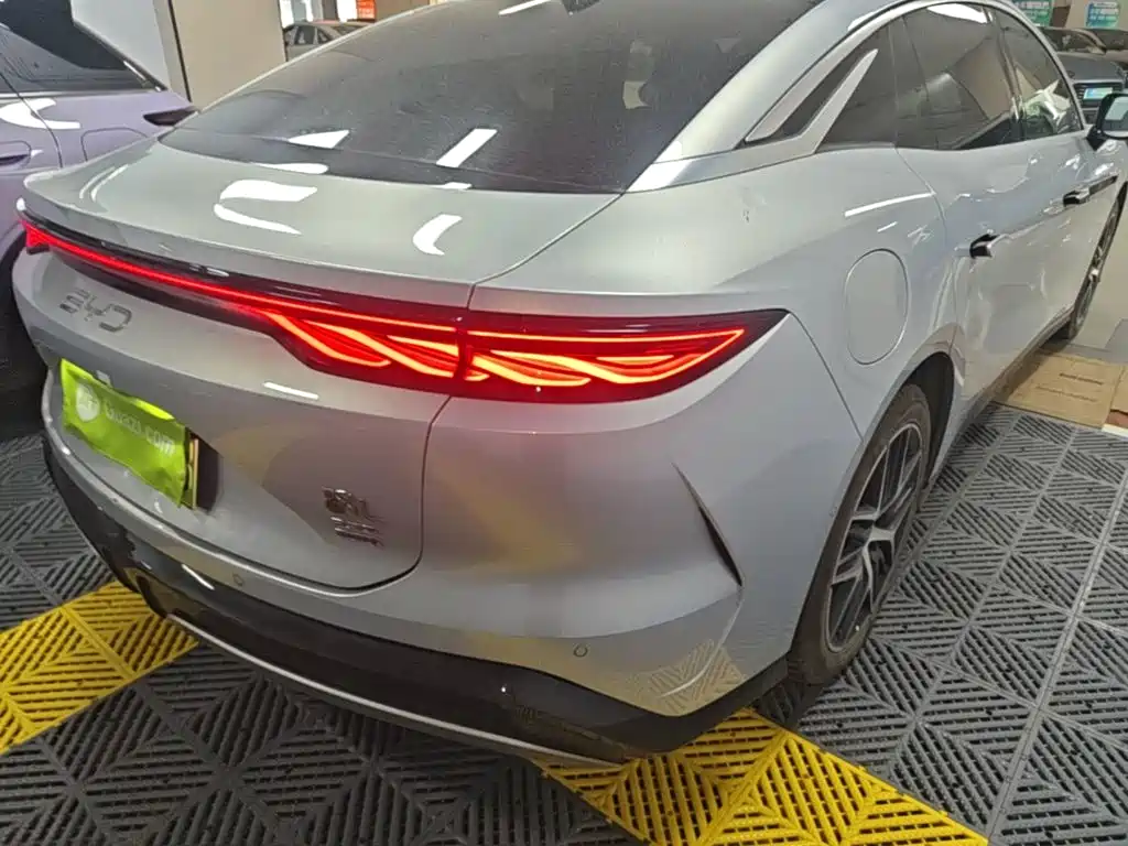 BYD Han L 2025 EV Flagship