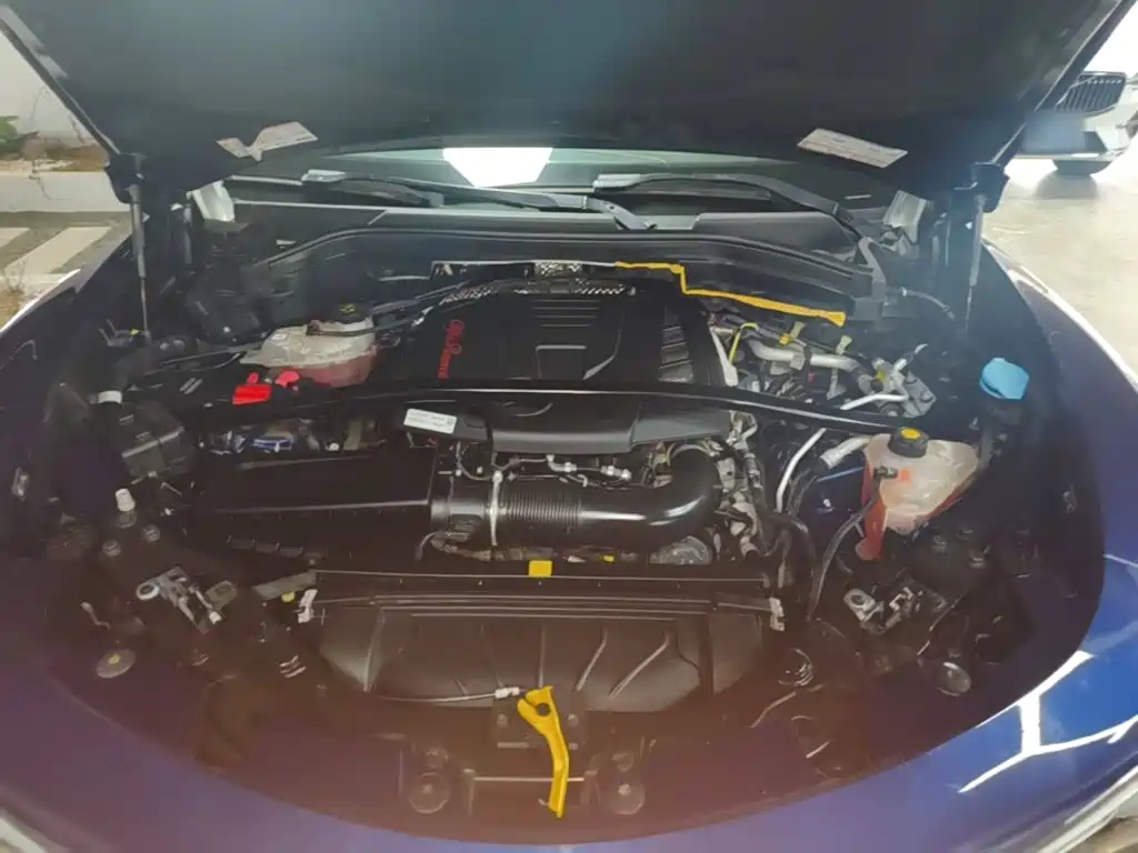 Alfa Romeo Stelvio — миниатюра 20
