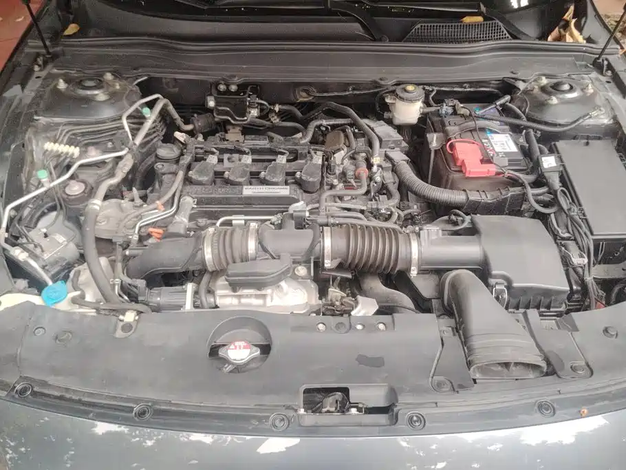 Honda Accord — миниатюра 9