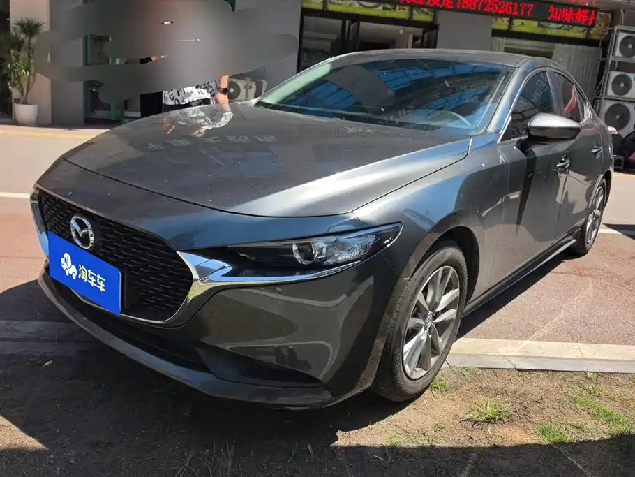 Купить Mazda 3 Axela