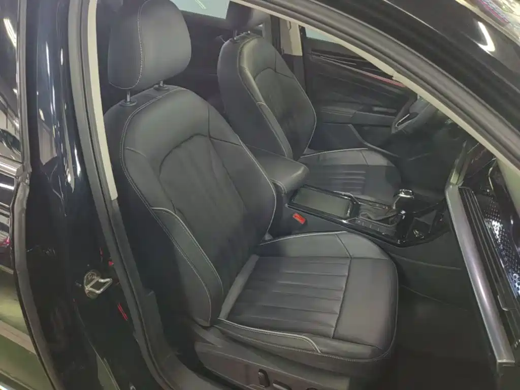 Volkswagen Passat — миниатюра 25