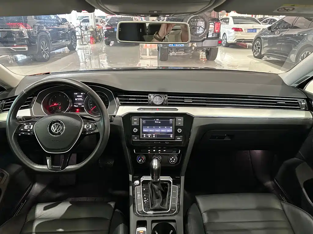 Volkswagen Magotan — миниатюра 7