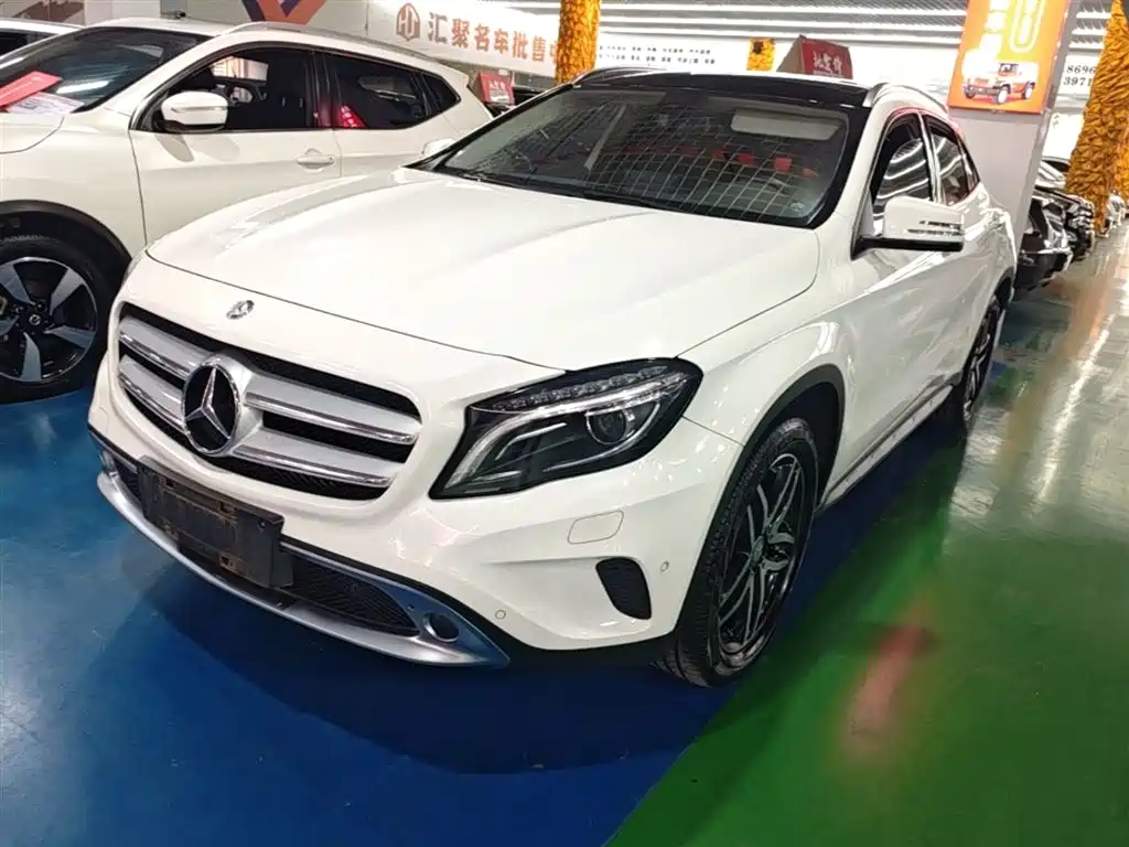 Mercedes-Benz GLA 2017
