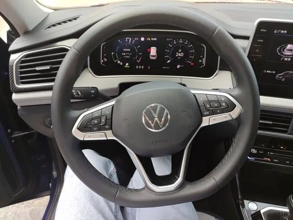 Volkswagen Tayron GTE — миниатюра 11