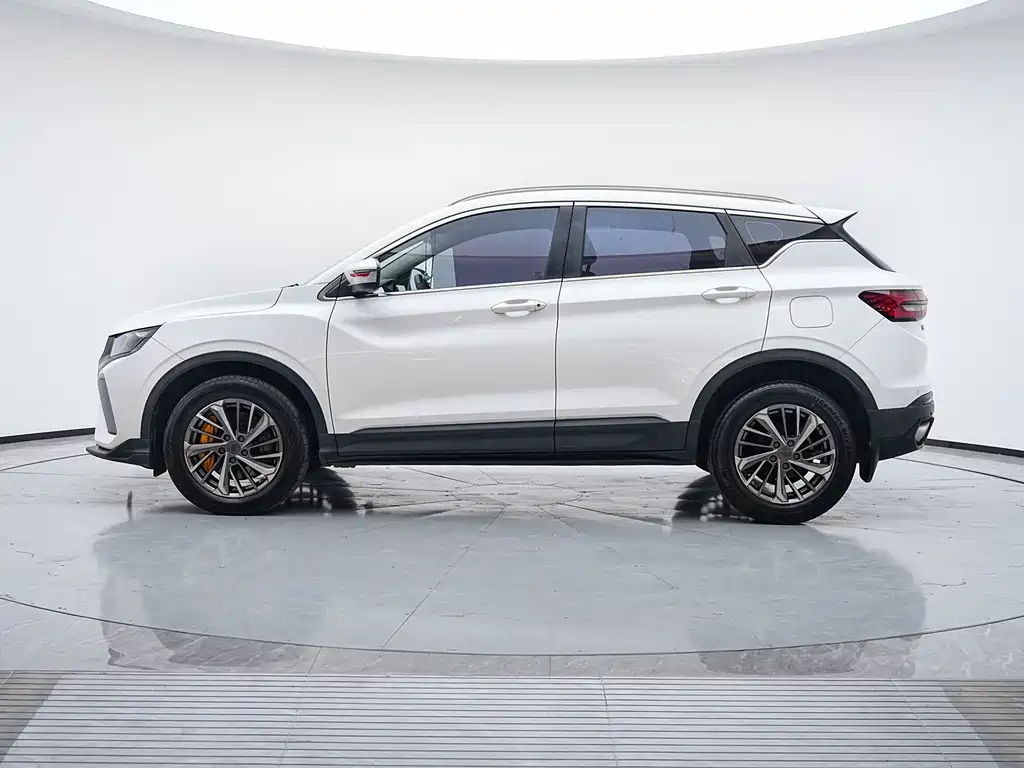Geely Binyue — миниатюра 4