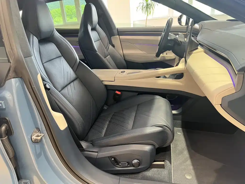 ZEEKR EXTREME KRYPTON 001