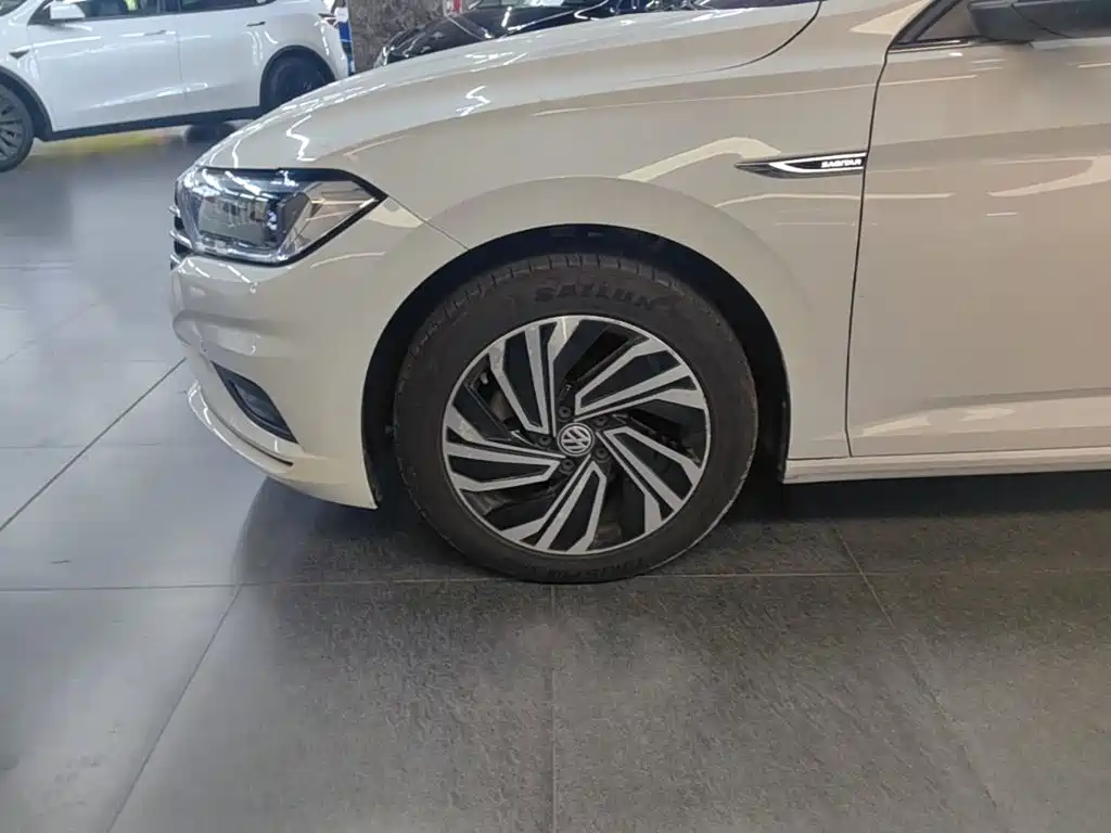 Volkswagen Sagitar — миниатюра 23