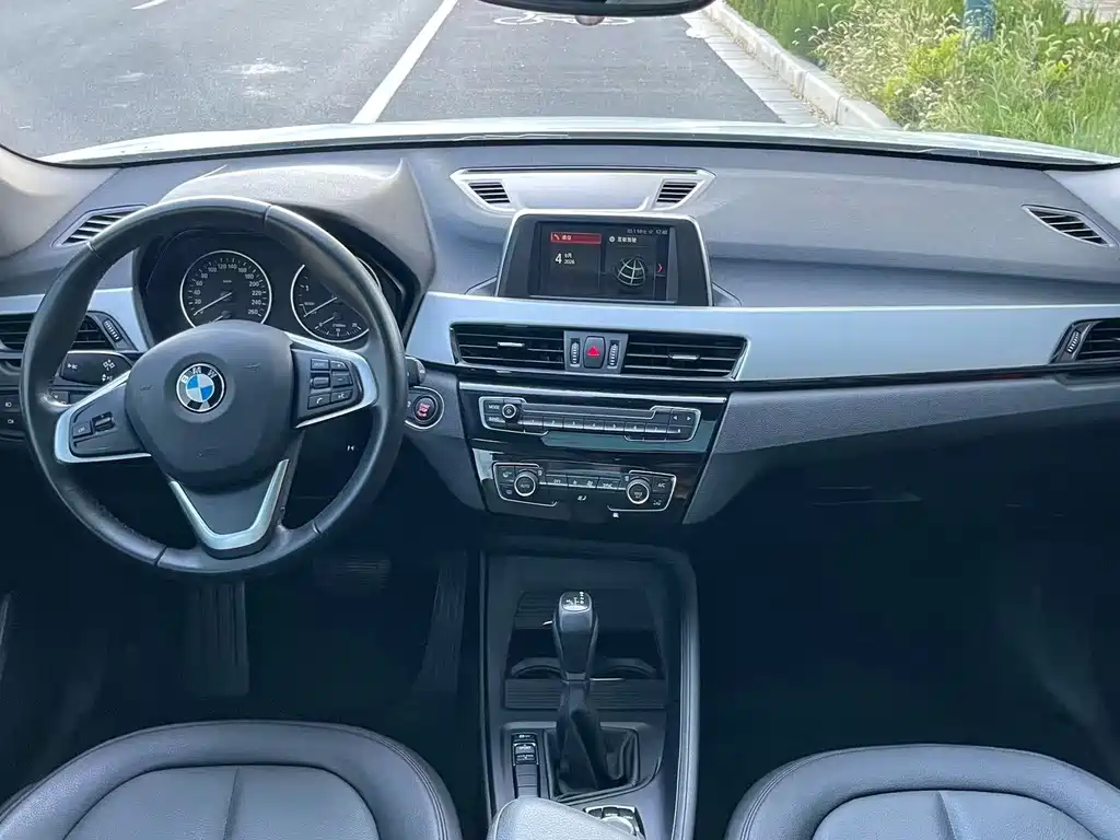 BMW X1 — миниатюра 11