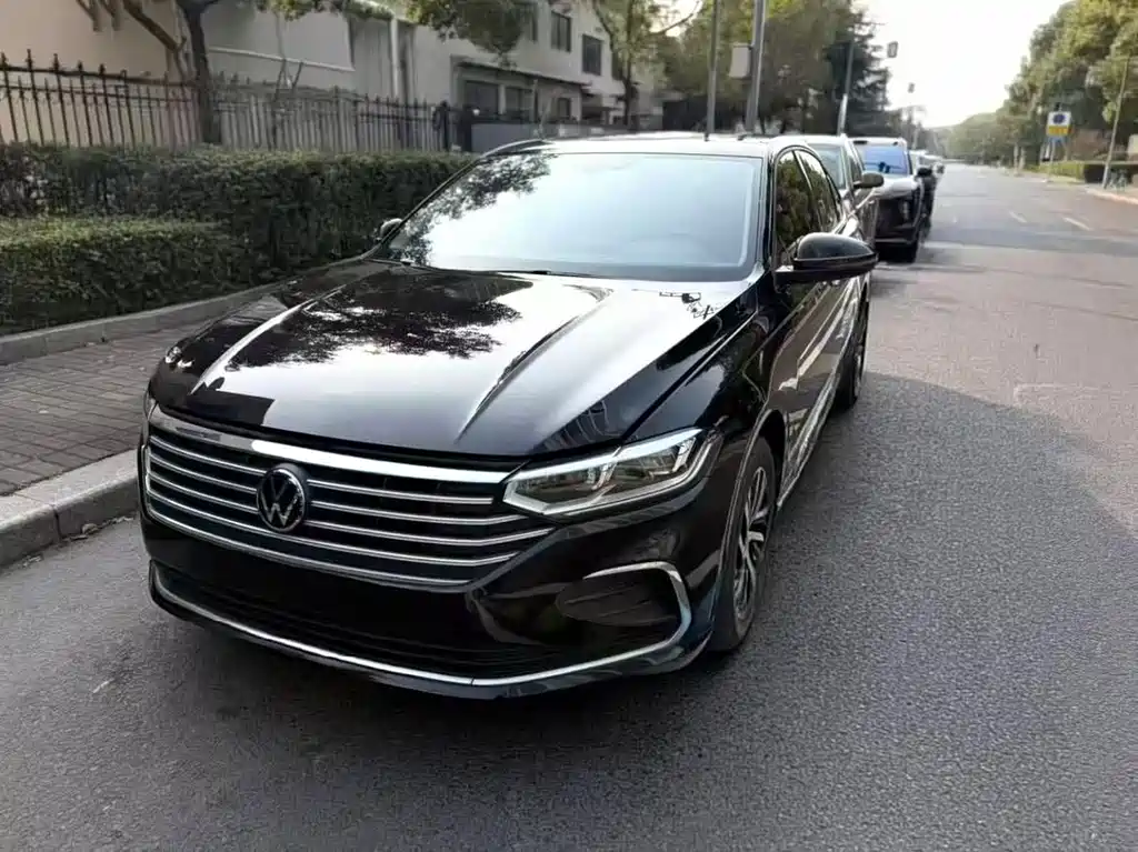 Купить Volkswagen Lavida