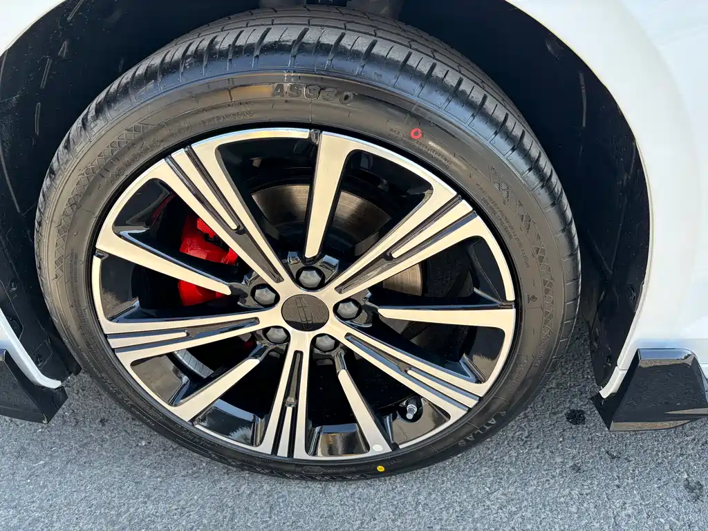 GEELY AUTOMOBILE XINGRUI