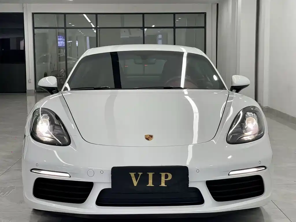 Купить Porsche 718