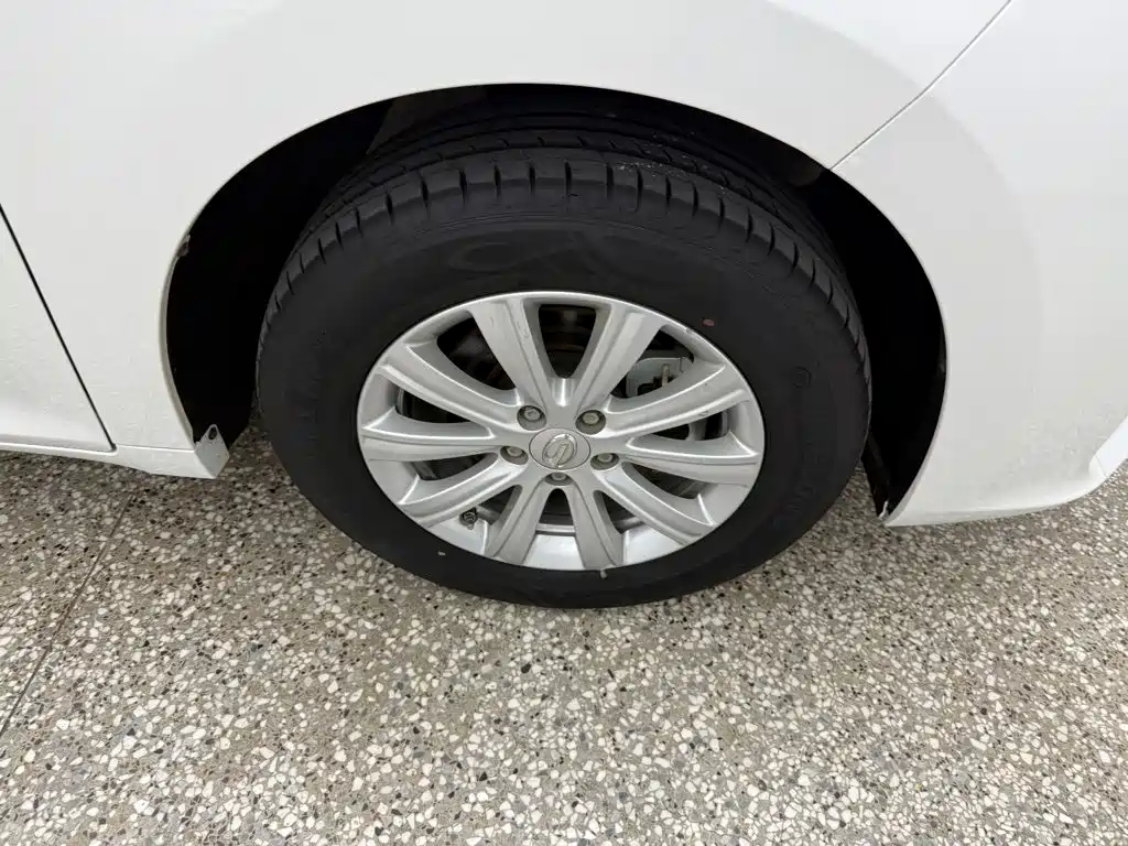 GAC Motor Trumpchi M6 — миниатюра 15