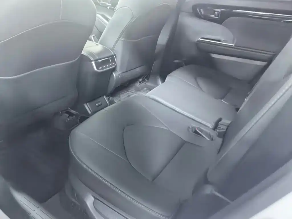 Toyota Highlander 2026 2.5L Elite 7 мест