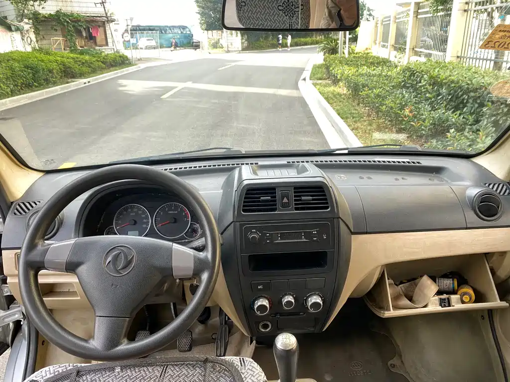 Dongfeng C37 2015 1.5L II DK15-06