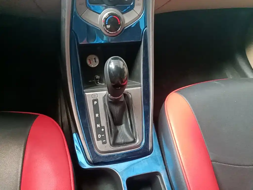 Hyundai Elantra Langdong — миниатюра 14