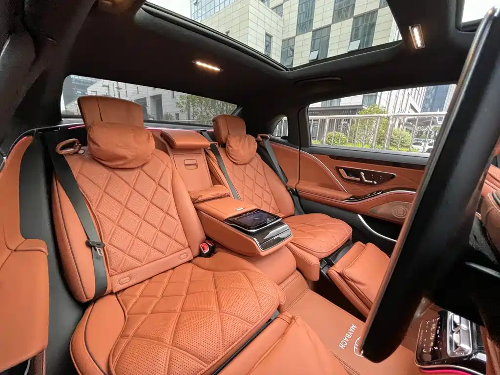 Mercedes-Benz S-Class — миниатюра 23