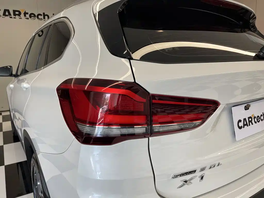 BMW X1 — миниатюра 10