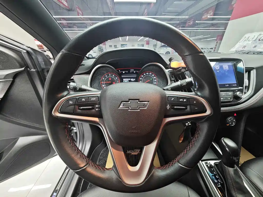 Chevrolet Monza 2022 RS 330T AT