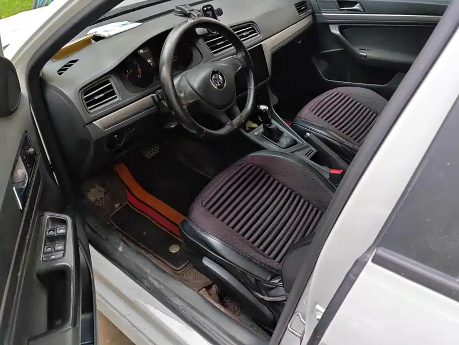 Volkswagen Lavida — миниатюра 9