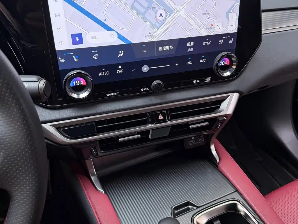 Lexus RX — миниатюра 17