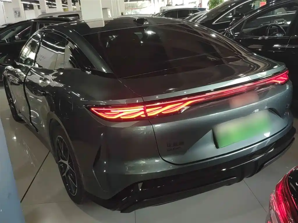 BYD Han L 2025 DM-p Flagship