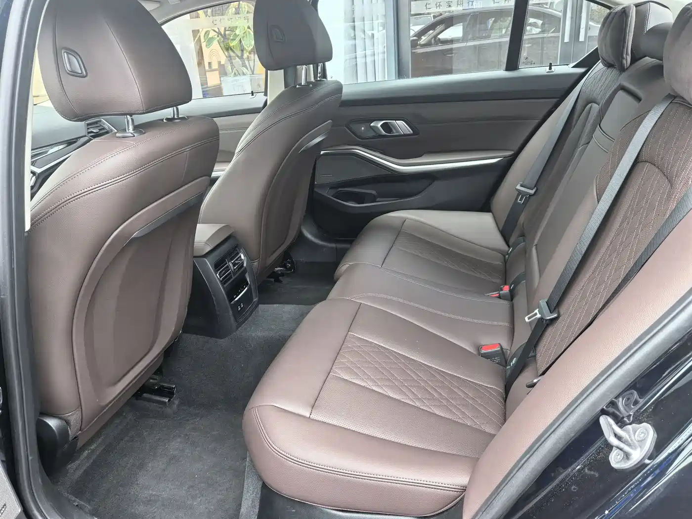 BMW 3 series 2025 Черный из Китая, фото 5