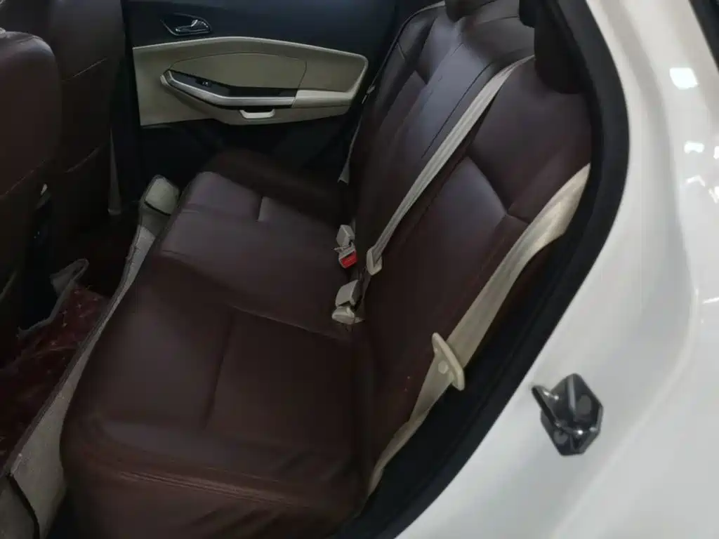 Ford Escort — миниатюра 17