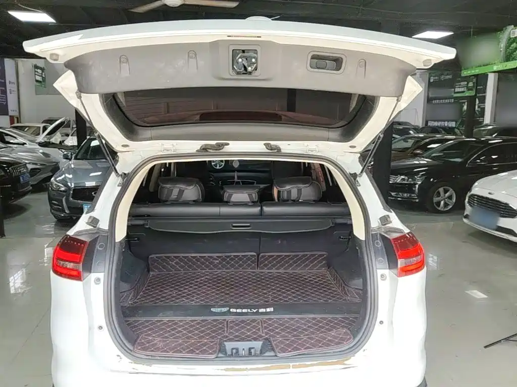 Geely Boyue — миниатюра 19
