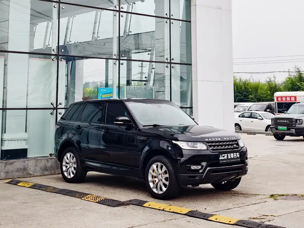 Land Rover Range Rover Sport 2017 3.0 SC V6 SE