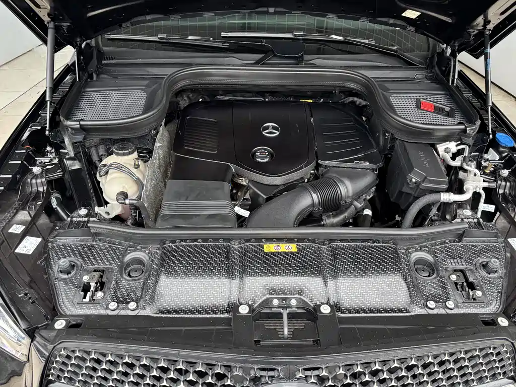 Mercedes-Benz GLE Coupe — миниатюра 32