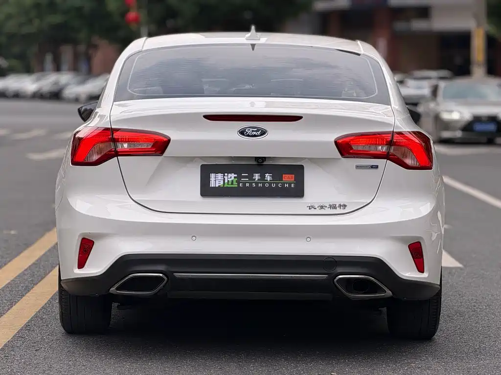 Ford Focus — миниатюра 15