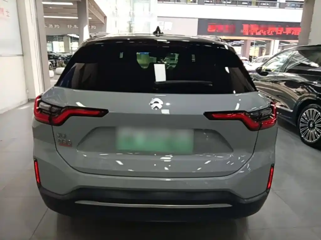 NIO ES6 — миниатюра 6
