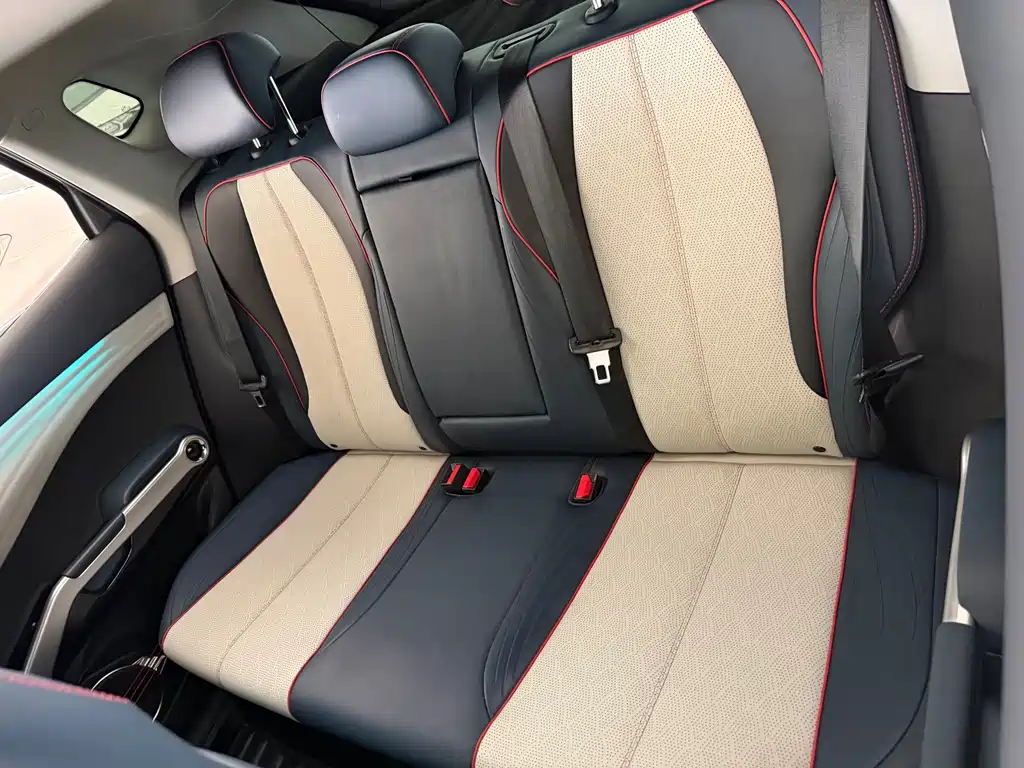 BYD Yuan Plus — миниатюра 15