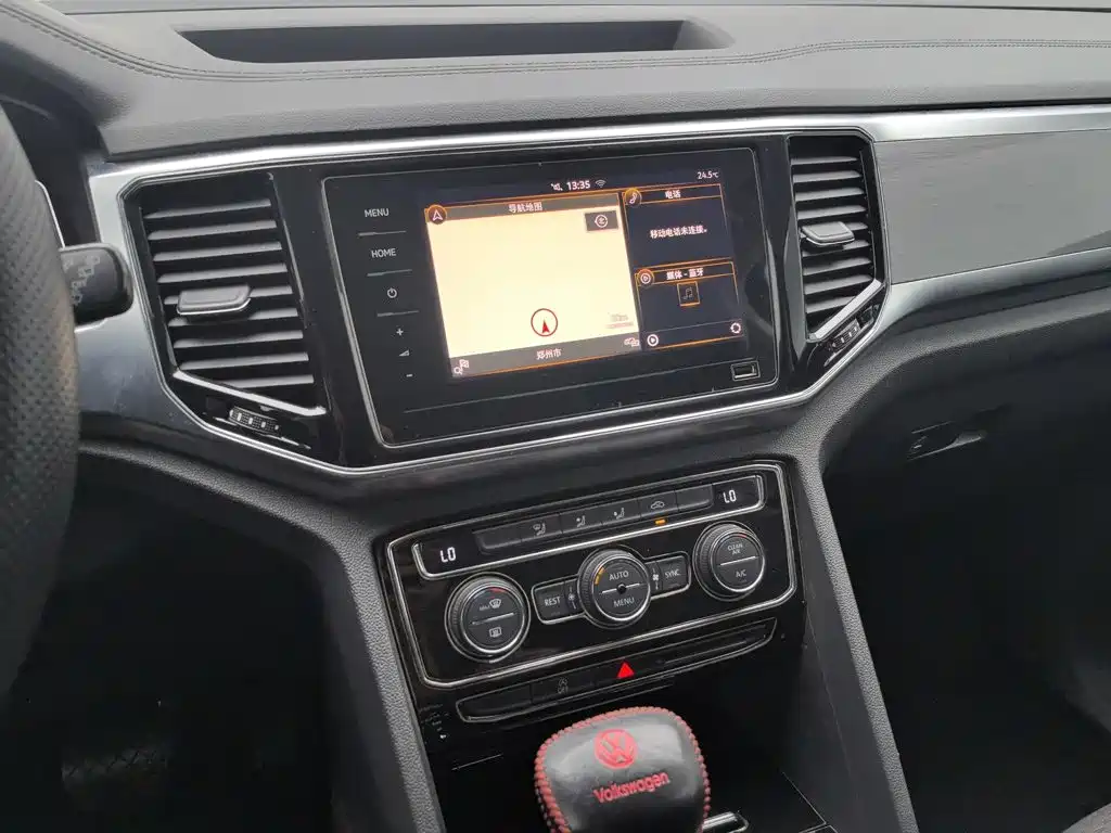 Volkswagen Teramont — миниатюра 12