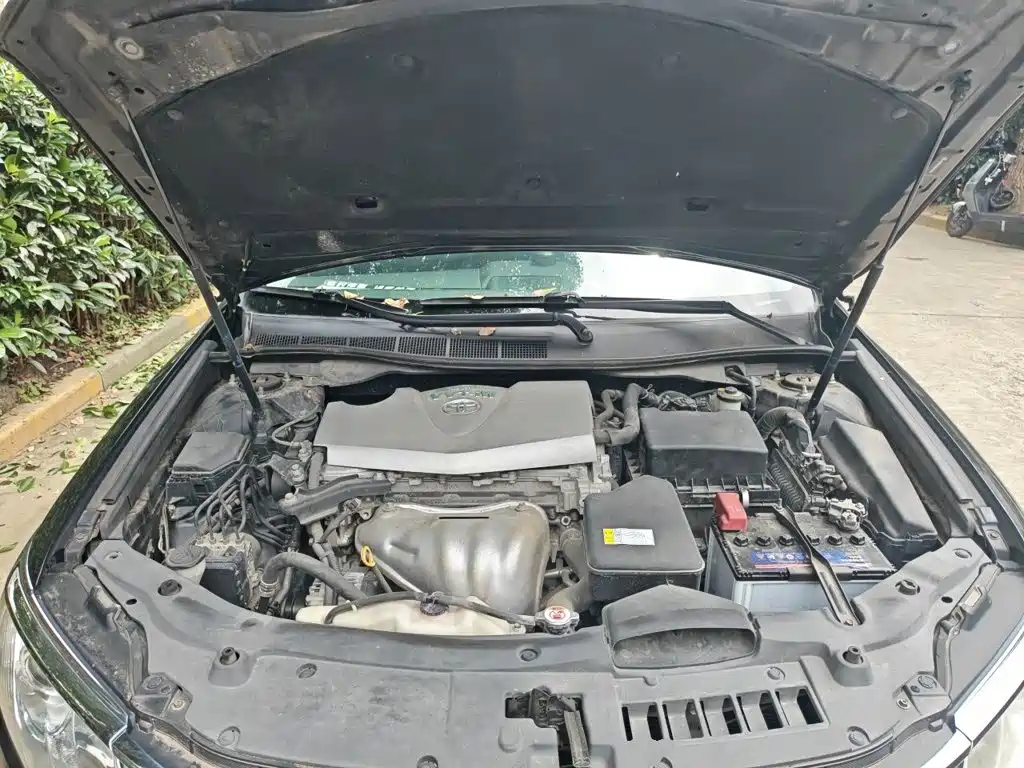 Toyota Camry — миниатюра 17