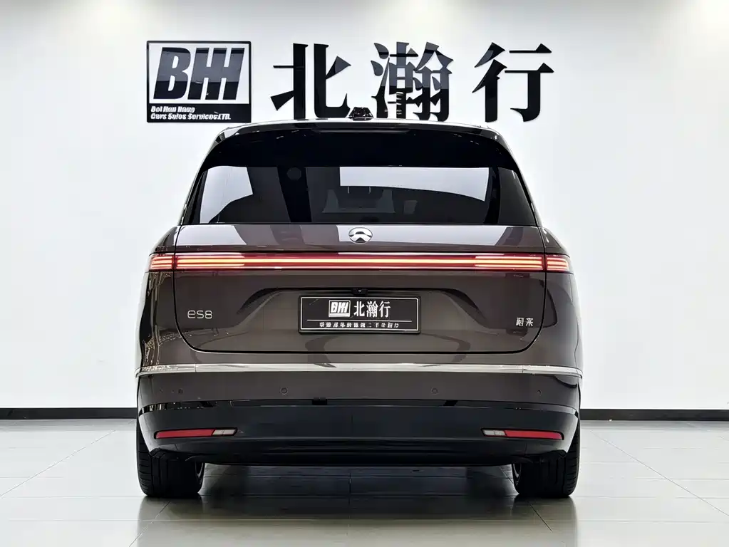 NIO ES8 — миниатюра 4