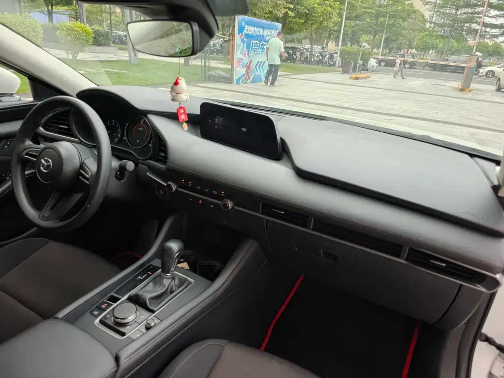 Mazda 3 Axela — миниатюра 5