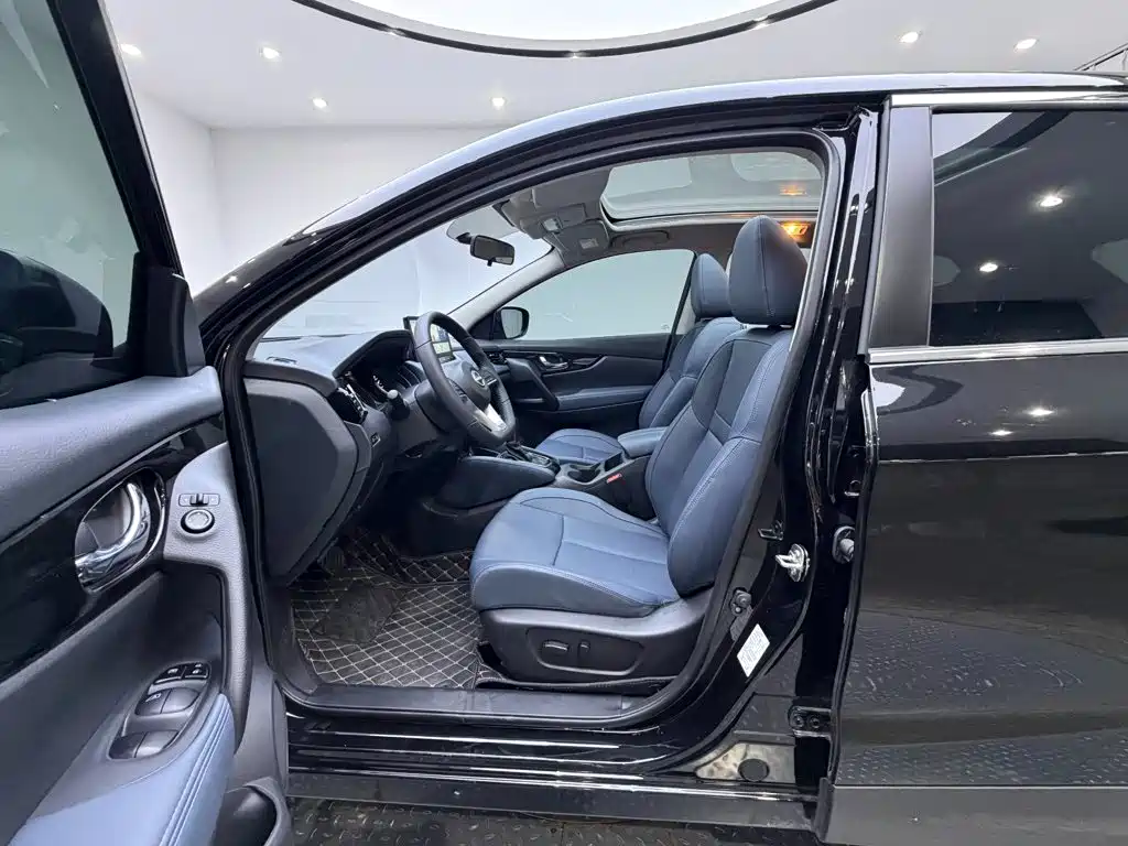 Nissan Qashqai — миниатюра 13