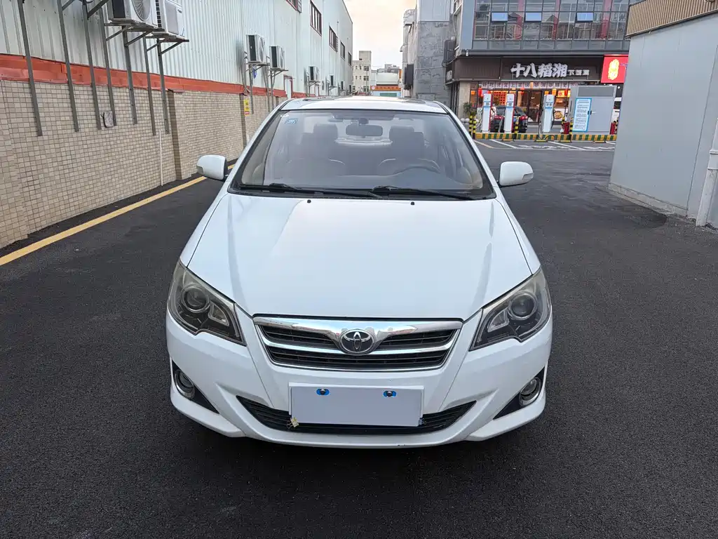 Toyota Corolla 2013 1.6L AT