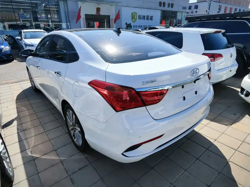 Hyundai Mistra — миниатюра 14