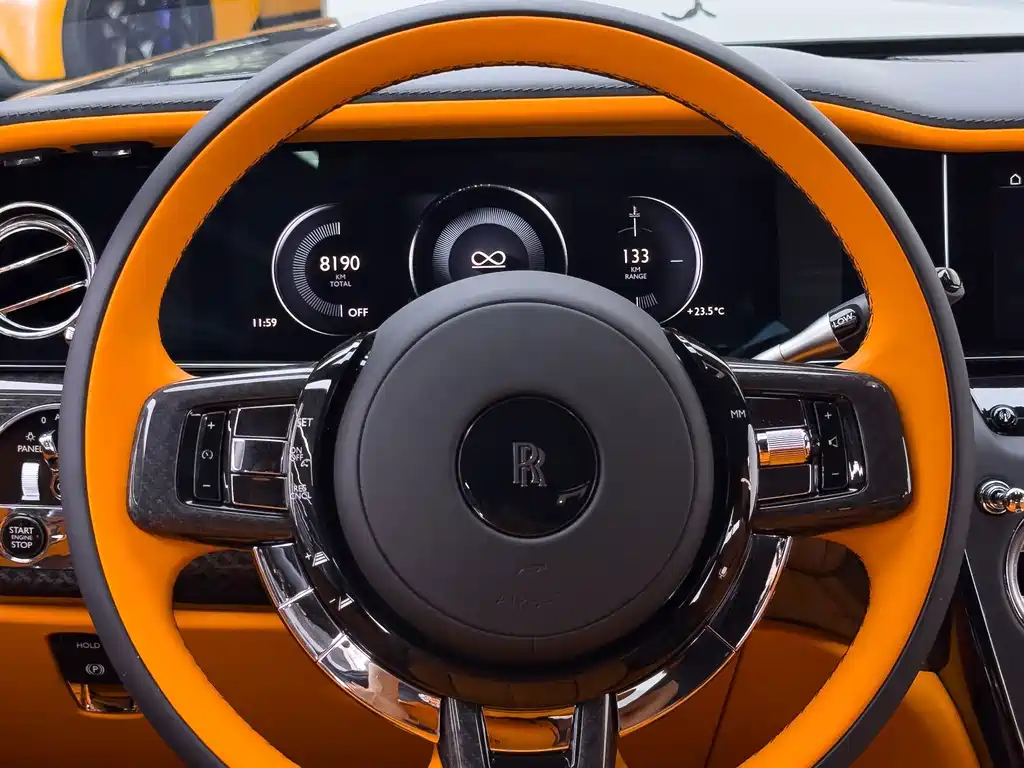 Rolls-Royce Cullinan — миниатюра 24
