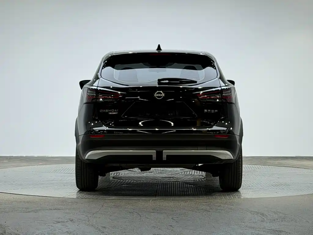 Nissan Qashqai — миниатюра 5