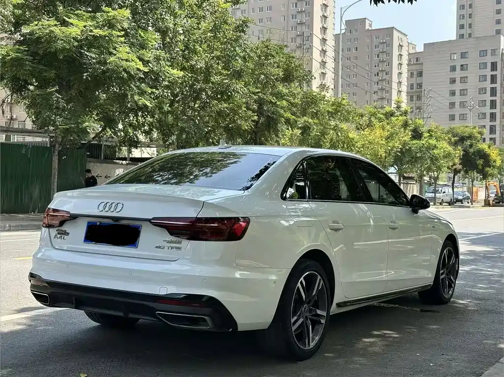 Audi A4L — миниатюра 8