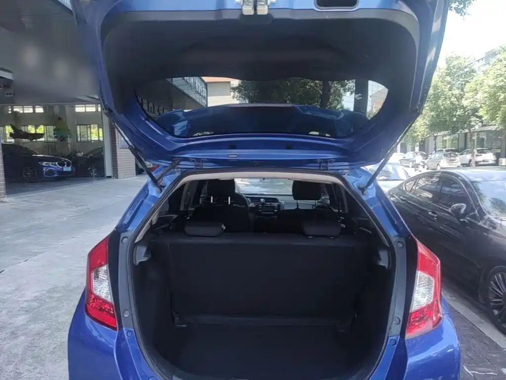 Honda Fit — миниатюра 19